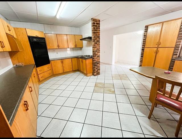 3 BEDROOM HOUSE TO LET IN ZUURFONTEIN